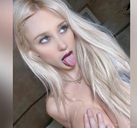 Zuara ashlee belle star du porno galeries