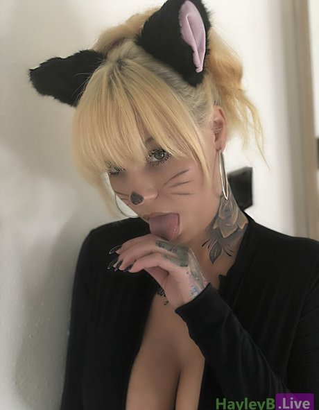 Ms Hayley B actrice artistique collection