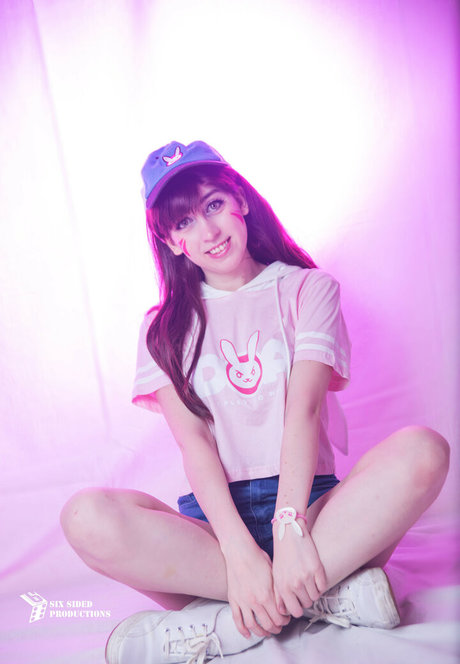 Michi Midnight star du porno parfaite photo