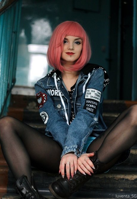 grand-mère onlyfans belle haute qualité images