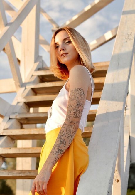 lingerie blanche onlyfans top jolie images