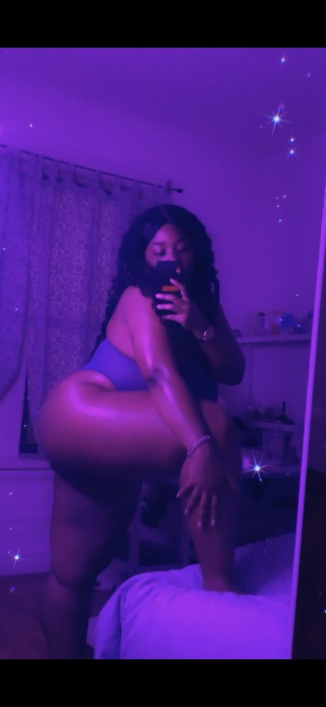 vieille milf onlyfans joli img