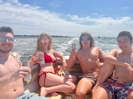 roun sa ville modèles nus photo