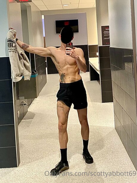 Scottyabbott69 étoile chaude img