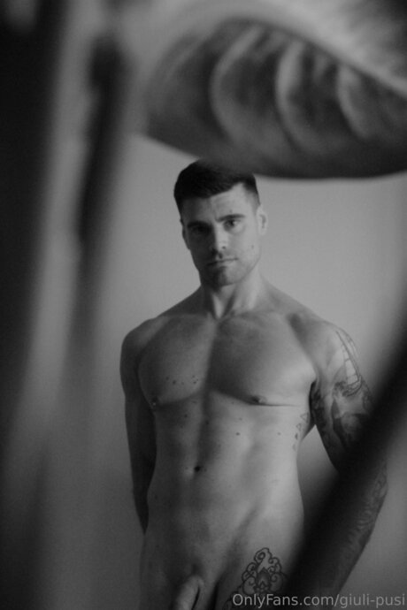 Chulo95 modèles nus photo