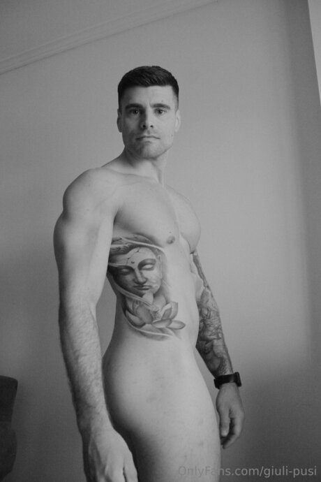 Chulo95 modèle magnifique photos