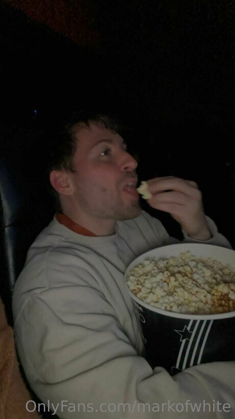 Markofwhite modèle hd photos