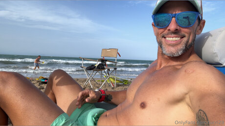 Lucri28 modèle chaud photo