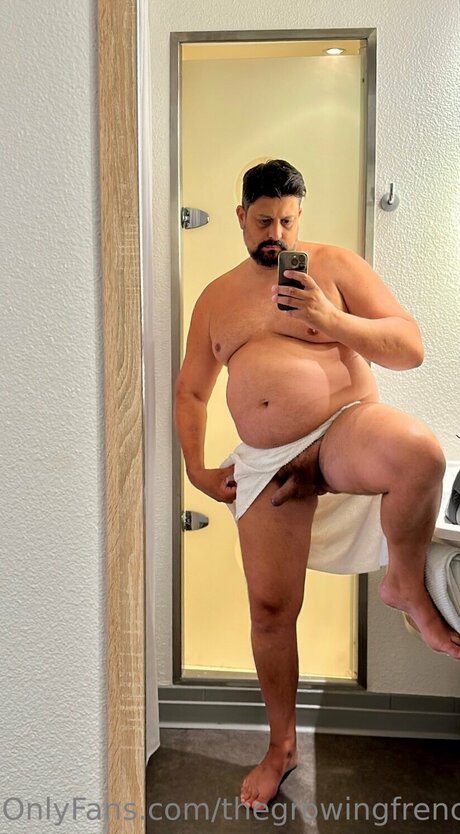 éjacule sur la langue onlyfans haute définition adulte des photos