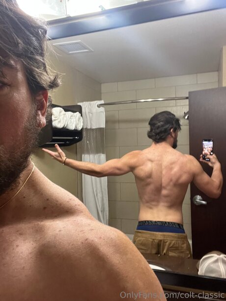 Colt Classic modèle sympa galerie