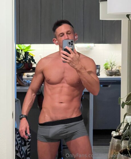 Thecoolriderr étoile sexy des photos