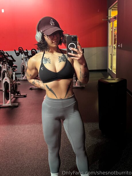 Yoursecretrito étoile nue galerie