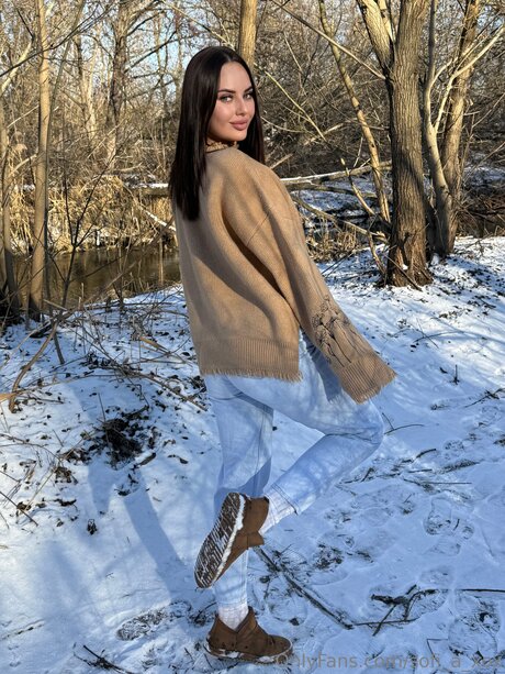 Mary Plays star exclusive photos