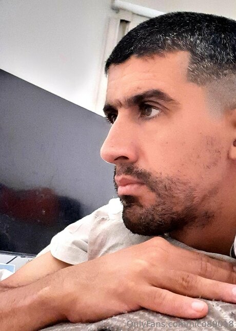 Nico89018 star du porno gratuit photo