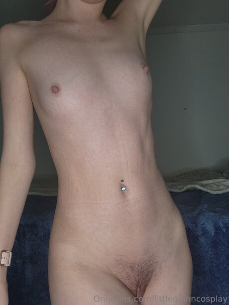 Littlequinncosplay beau modèle archive