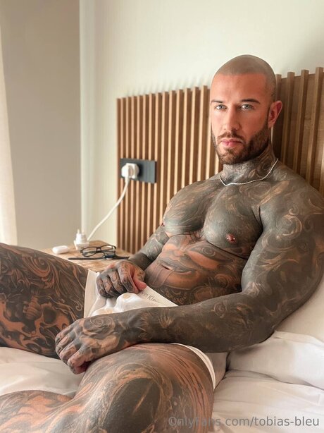 gros cul gros seins onlyfans beau nu des photos