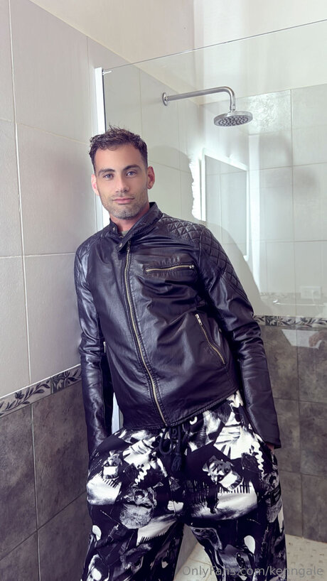 fans asiatiques anaux uniquement beau photo