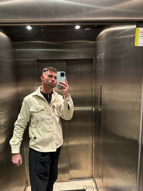 Pologale star du porno sympa des photos