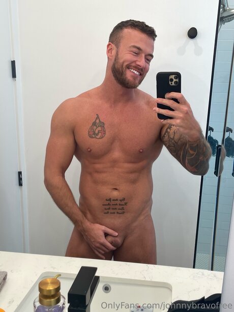 Johnnybravofree sexe star du porno collection