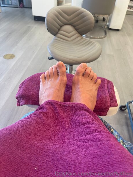 Ironbutterfly4free actrice porno photo