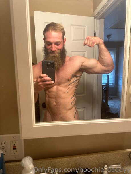 Hoochie Daddyy star du porno érotique photo