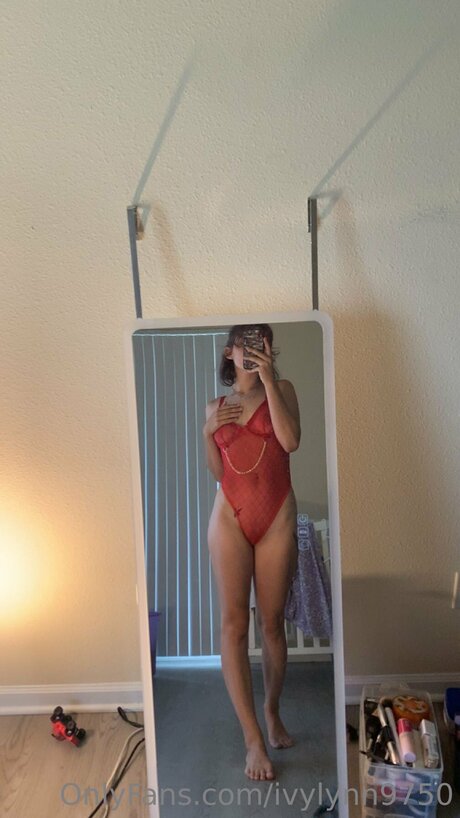 Ivylynn9750 haut étoile galerie