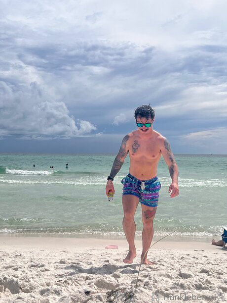 Im Your Hunkleberry modèle adulte image