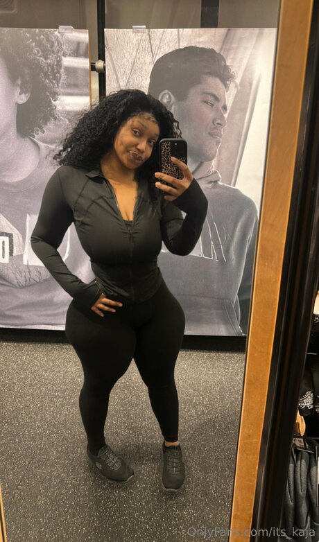 Its Kaja art de star du porno galerie