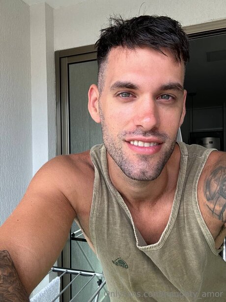 Naughty Amor star du porno hd photo