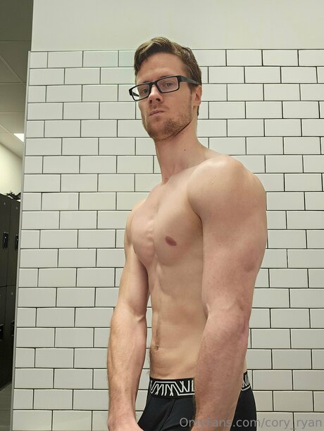 Cory Ryan modèle parfait img