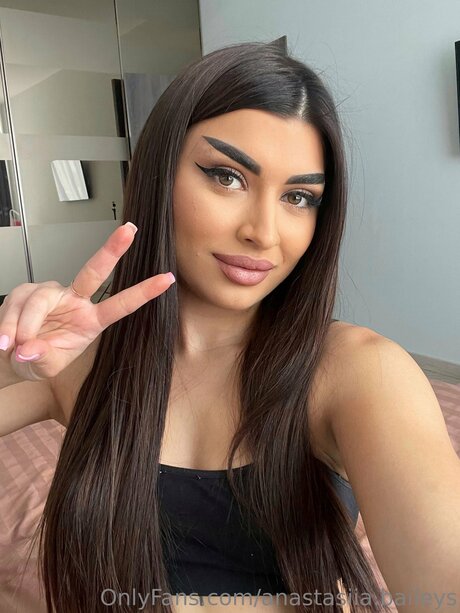 Mia Maddison sexe star du porno img