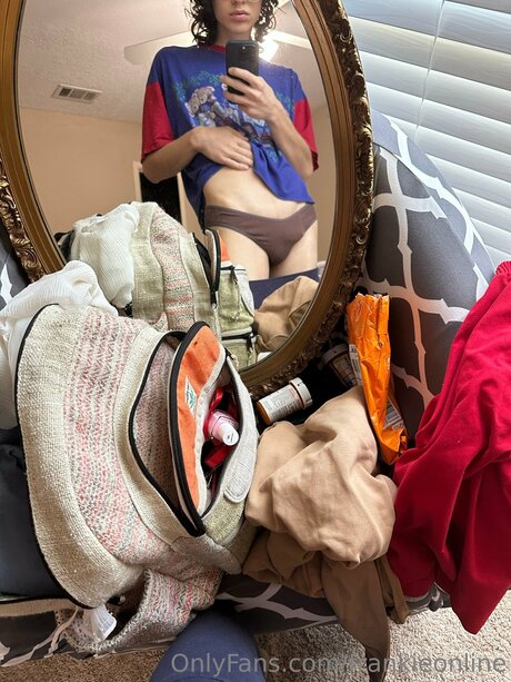 Frankieonline star du porno de haute qualité img