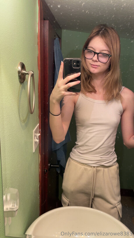 éjaculation pov onlyfans sexe pornographique image