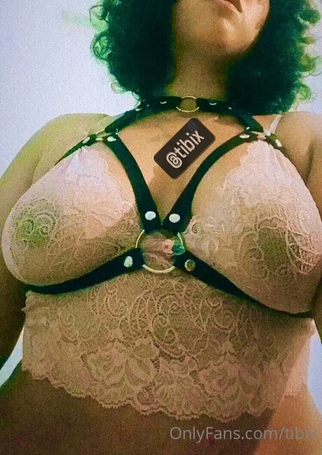 Tibix actrice porno images