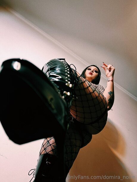 femme seulementfans sexe gratuit image