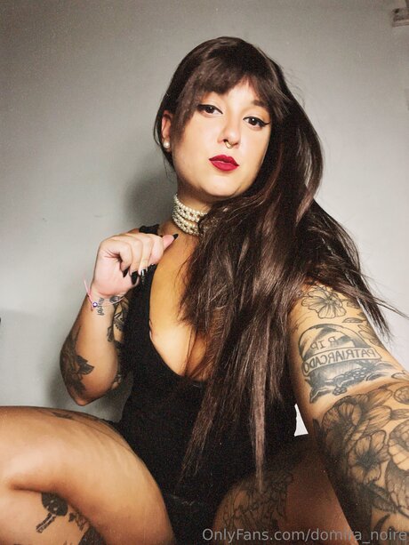 Domira Noire sexe star galerie
