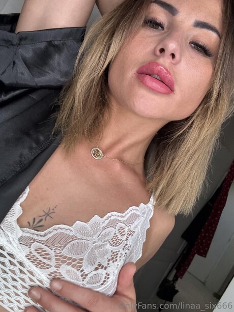 Linaa Six666 étoile magnifique des photos