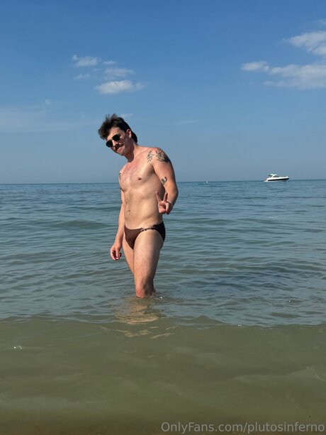 Plutosinferno jolie actrice collection