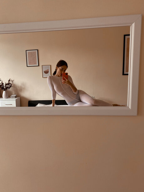 infirmière brune onlyfans meilleure exclusivité images