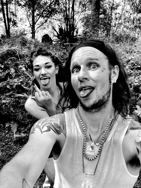 Justanakedstoner actrice parfaite image