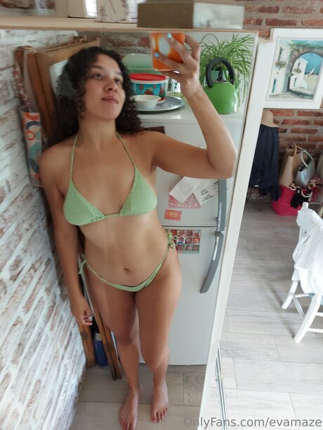 Evamaze modèle xxx archive