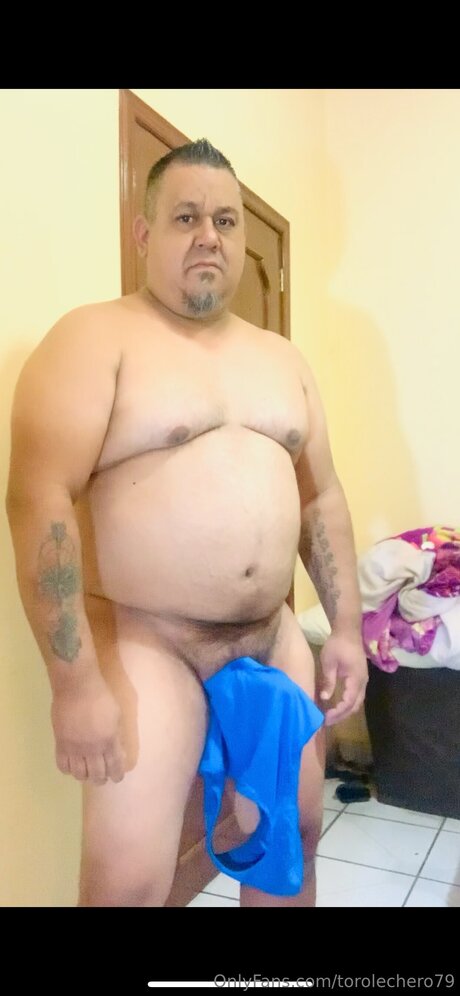 Torolechero79 modèle pornographique images