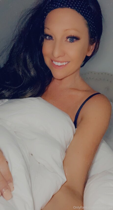 papa asiatique onlyfans assez chaud photo