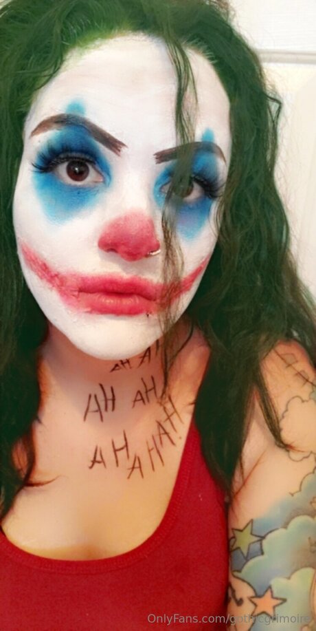 Gothicgrimoire jolie actrice des photos