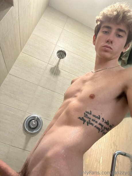 Drizzyoj étoile érotique photo