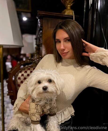 Cleodivine modèle érotique img