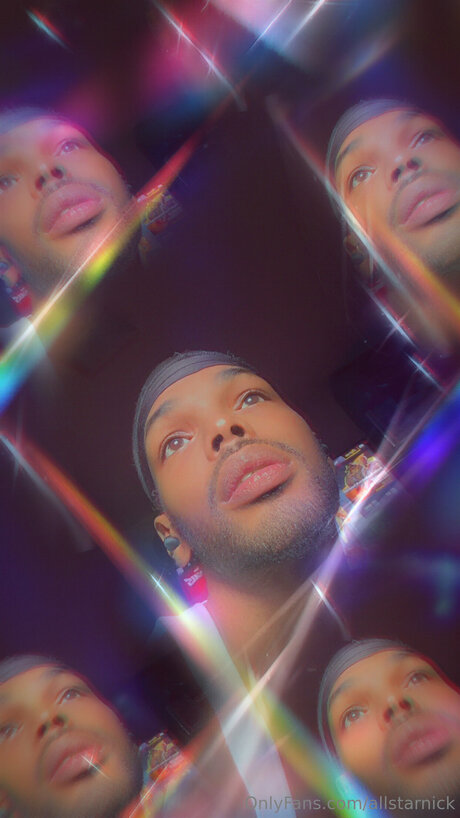 chaton courbé onlyfans pornographique nu galerie