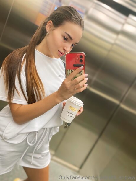 Elizabeth Dreamm actrice pornographique photos