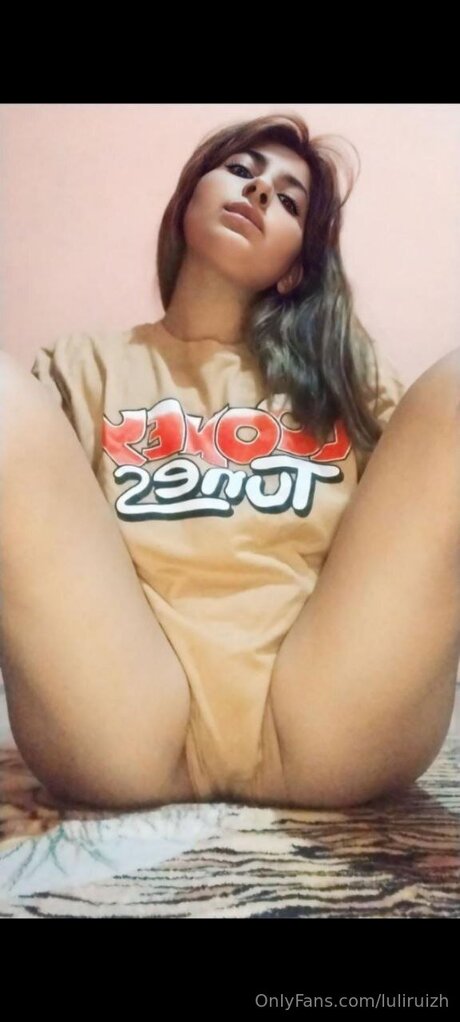 Luliruizh joli modèle galeries