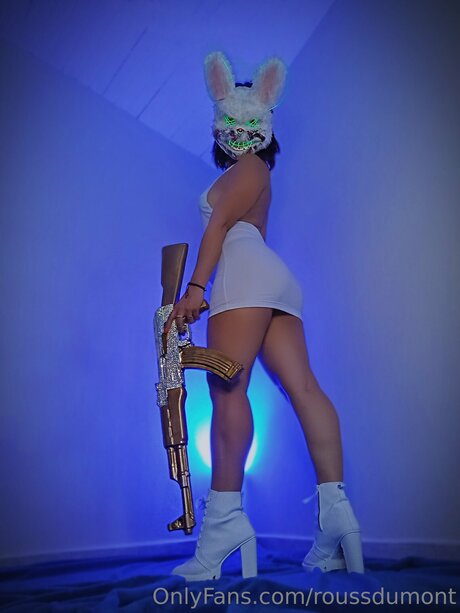 Sucubo 69 modèle xxx galeries